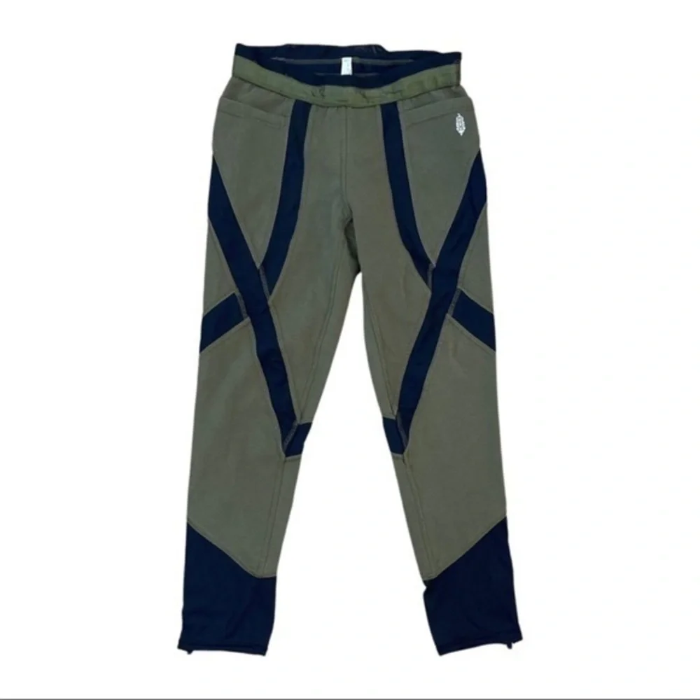 Free People • Movement Mesh Panel Zipper Ankle Army Green Leggings S